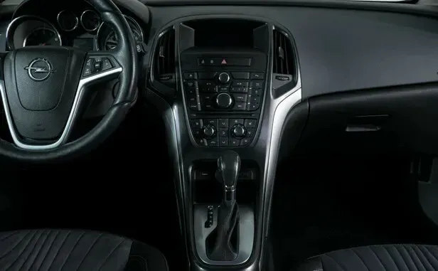 Opel Astra, J Рестайлинг — фото 21