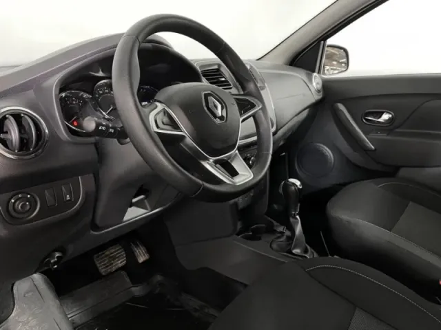 Renault Logan, II Рестайлинг — фото 14