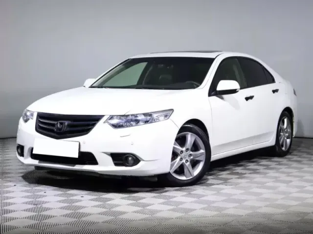 Honda Accord, VIII Рестайлинг — фото 1