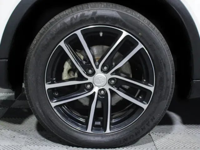 FAW Besturn X40, I — фото 7