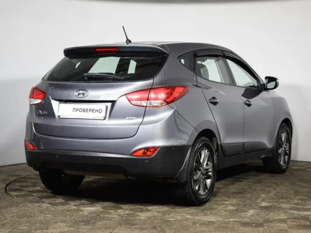 Hyundai ix35, I — фото 4