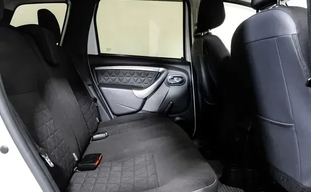 Renault Duster, I Рестайлинг — фото 5
