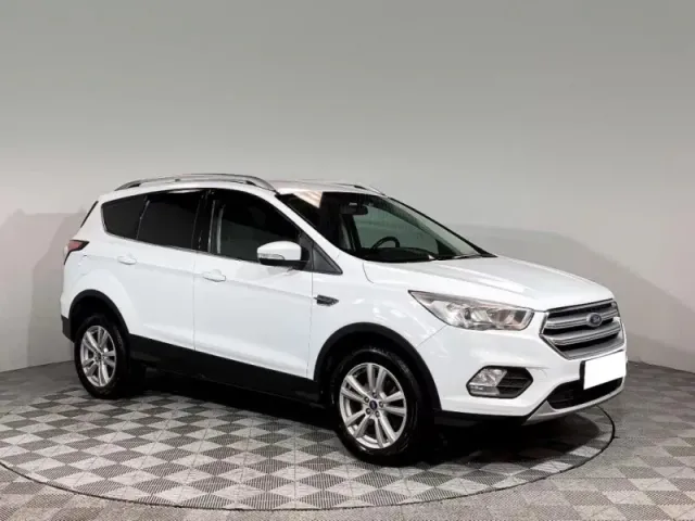 Ford Kuga, II Рестайлинг — фото 3