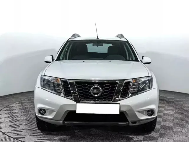 Nissan Terrano, III (D10) — фото 2