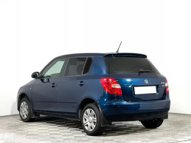 Skoda Fabia, II Рестайлинг — фото 7