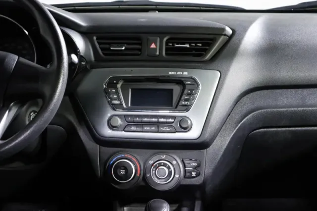 Kia Rio, IV — фото 15