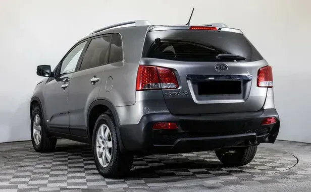 Kia Sorento, II — фото 4
