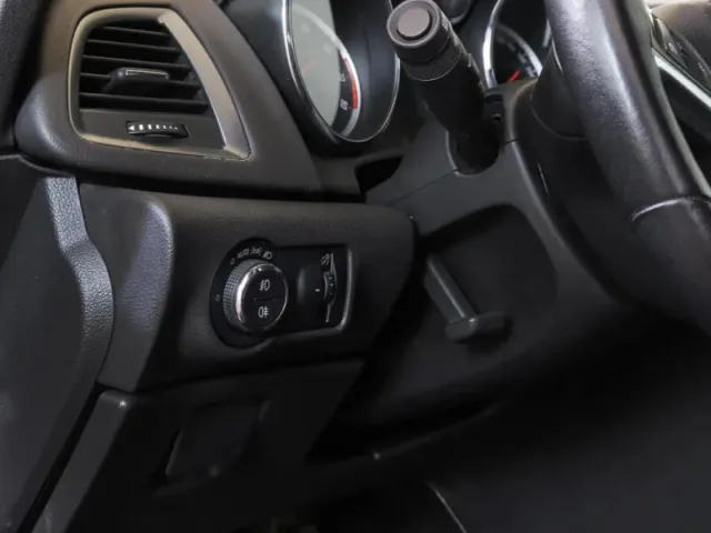 Opel Astra, J Рестайлинг — фото 14