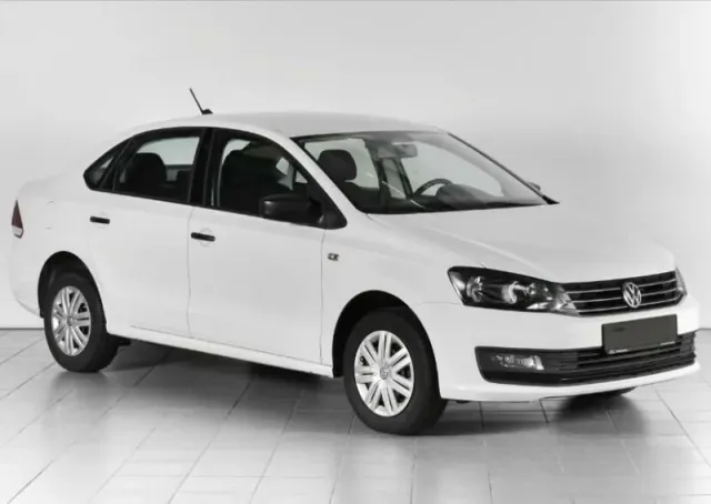 Volkswagen Polo, V Рестайлинг — фото 2
