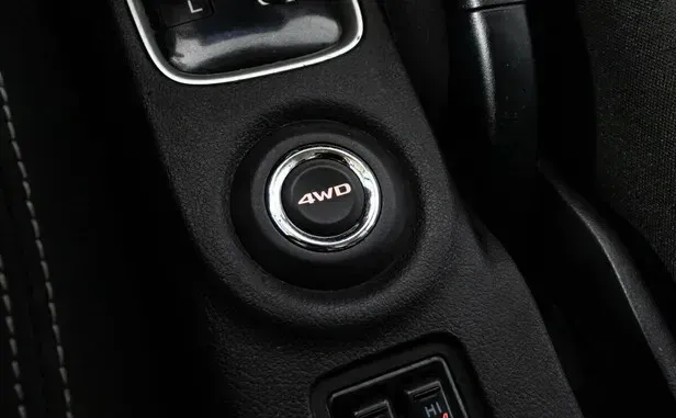Mitsubishi Outlander, III Рестайлинг 2 — фото 10