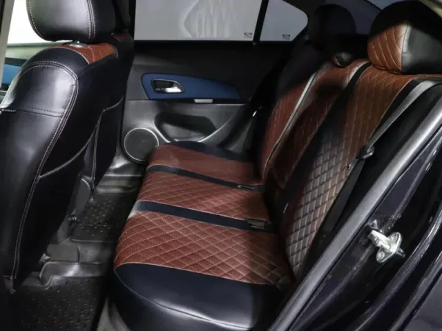 Chevrolet Cruze, I Рестайлинг — фото 10
