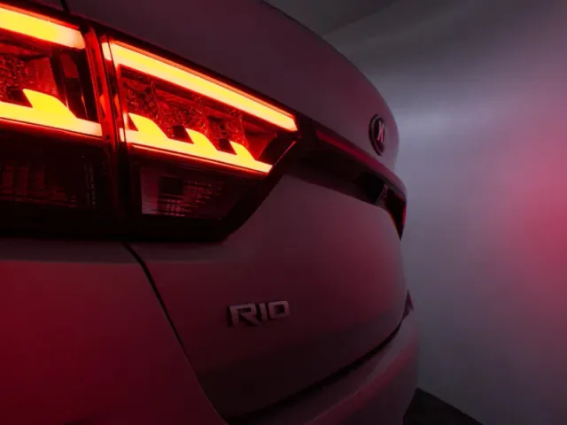 Kia Rio, IV Рестайлинг — фото 9
