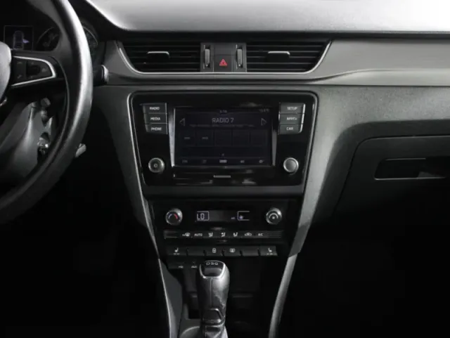 Skoda Rapid, I Рестайлинг — фото 14
