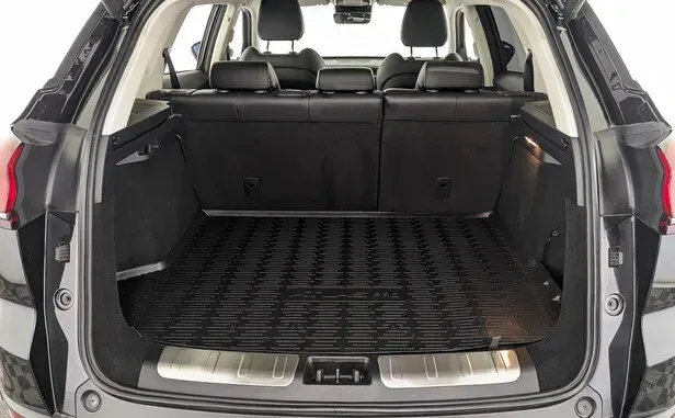 Geely Atlas Pro — фото 13