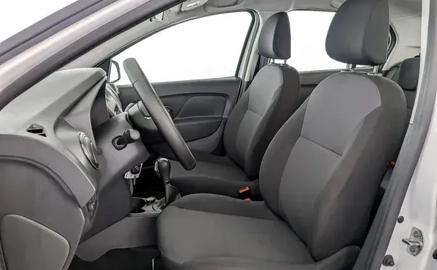 Renault Logan, II Рестайлинг — фото 6