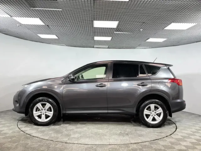 Toyota RAV4, IV (XA40) — фото 8