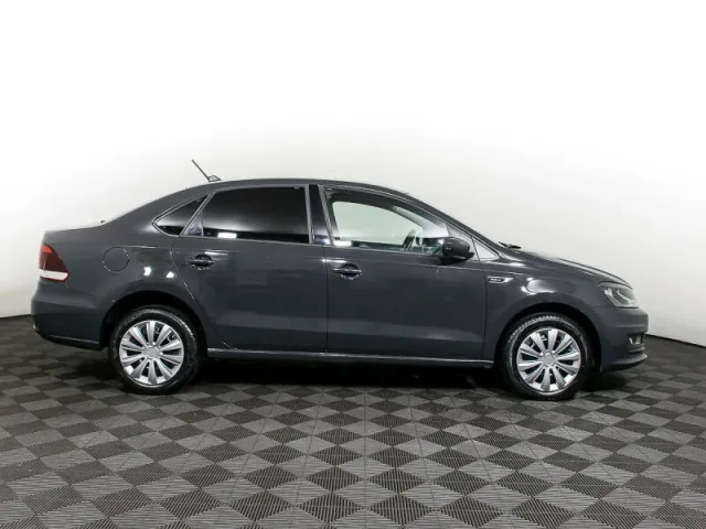 Volkswagen Polo, V Рестайлинг — фото 2