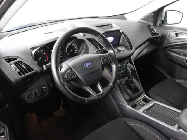 Ford Kuga, II Рестайлинг — фото 9