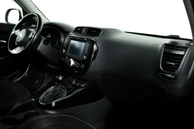 Kia Soul, II Рестайлинг — фото 13