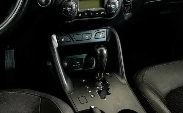 Hyundai ix35, I Рестайлинг — фото 10
