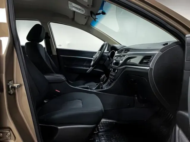 Geely Emgrand 7, I Рестайлинг — фото 13