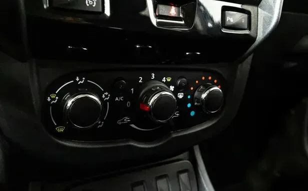 Renault Duster, I Рестайлинг — фото 10