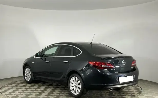 Opel Astra, J Рестайлинг — фото 4