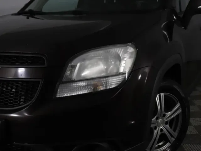 Chevrolet Orlando — фото 17