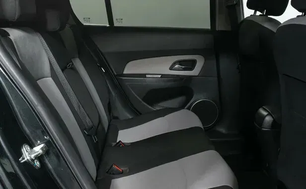 Chevrolet Cruze, I Рестайлинг — фото 11