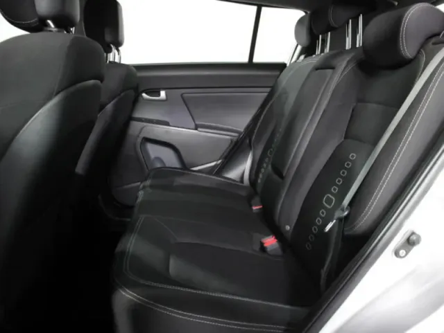 Kia Sportage, III — фото 10