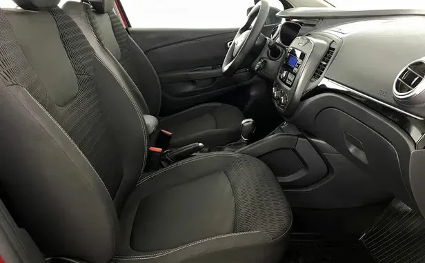 Renault Kaptur, I Рестайлинг — фото 6