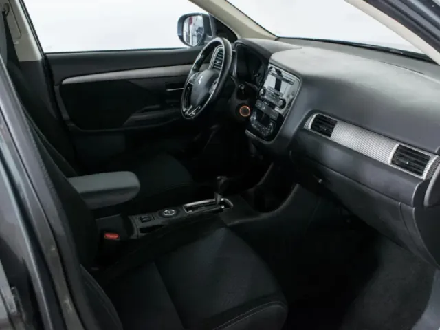 Mitsubishi Outlander, III Рестайлинг 2 — фото 8