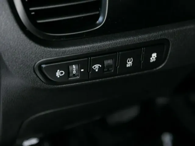 Kia Rio, IV — фото 14