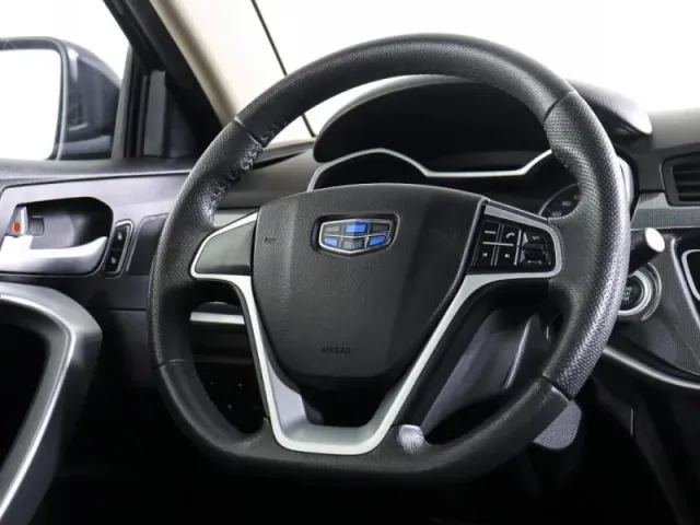 Geely Emgrand 7, I Рестайлинг — фото 19