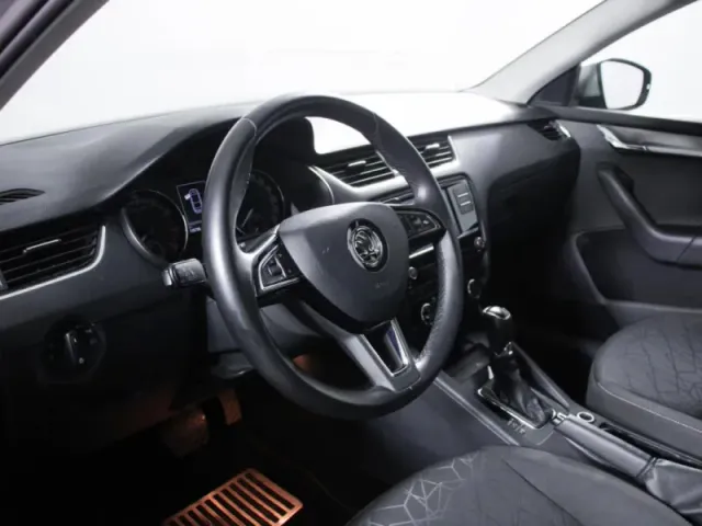 Skoda Octavia, III (A7) Рестайлинг — фото 15