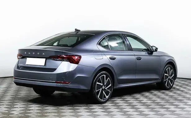 Skoda Octavia, IV (A8) — фото 2