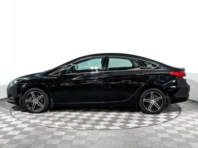 Hyundai i40, I Рестайлинг — фото 8