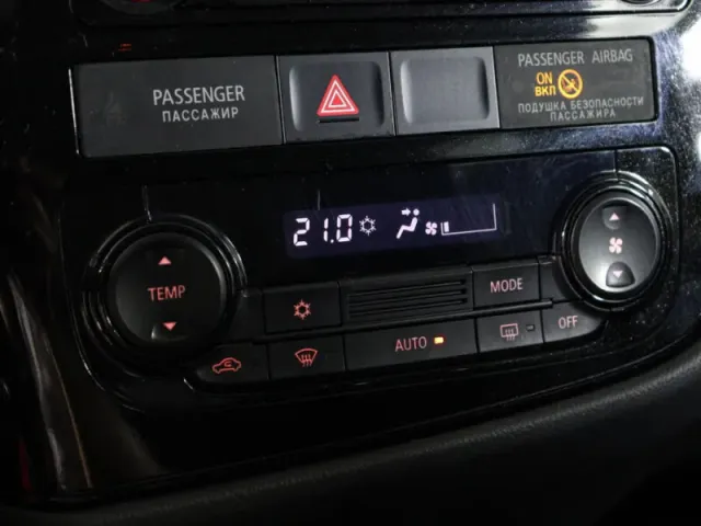 Mitsubishi Outlander, III — фото 18