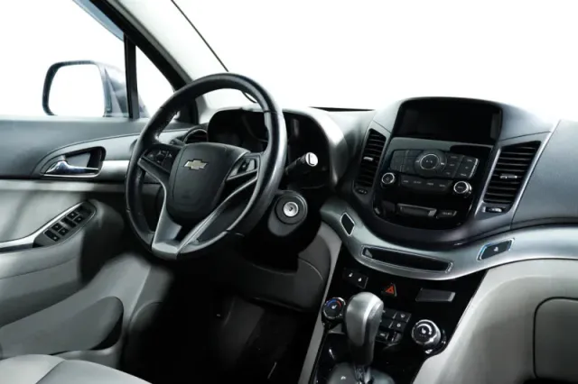 Chevrolet Orlando — фото 9