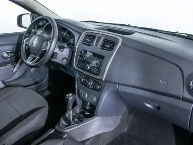Renault Sandero, II Рестайлинг — фото 9