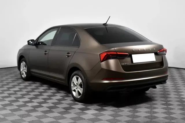 Skoda Rapid, II — фото 7