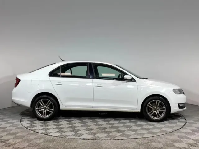 Skoda Rapid, I Рестайлинг — фото 4