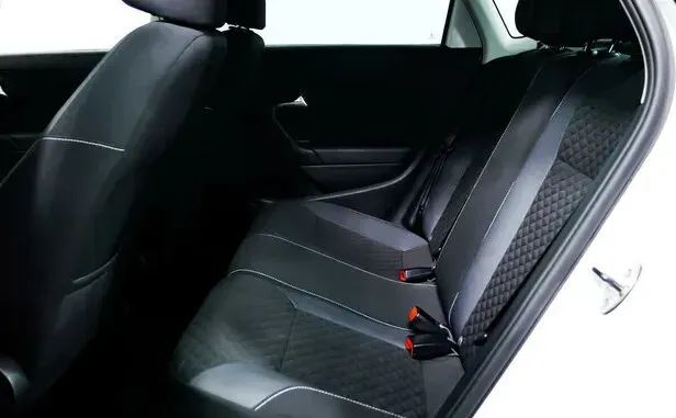 Volkswagen Polo, V Рестайлинг — фото 7