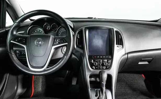 Opel Astra, J Рестайлинг — фото 5