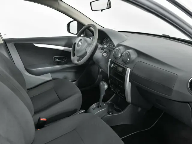 Nissan Almera, III (G15) — фото 5