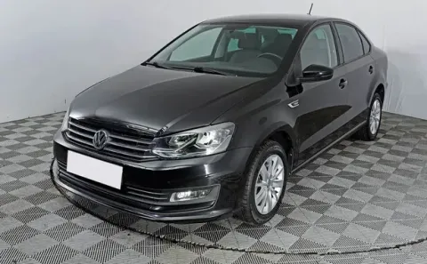 Volkswagen Polo, V Рестайлинг — фото 1