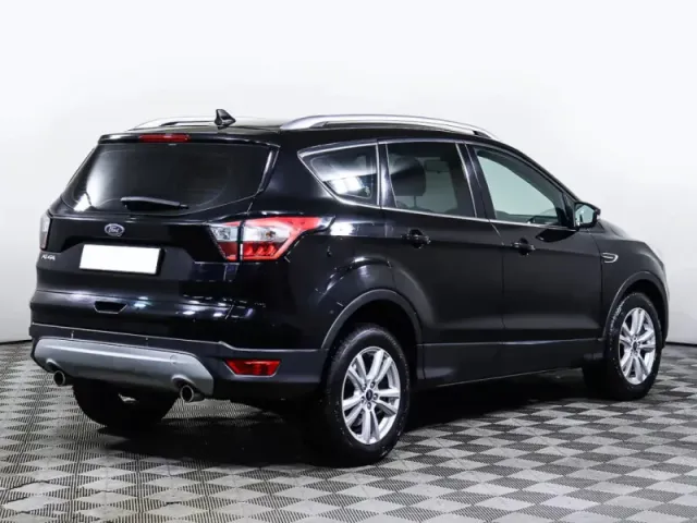 Ford Kuga, II Рестайлинг — фото 5