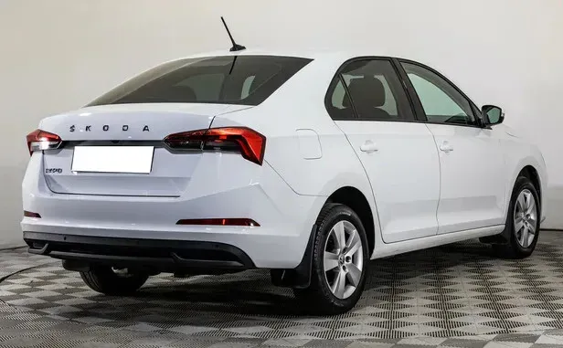 Skoda Rapid, II — фото 2