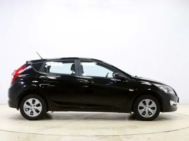 Hyundai Solaris, I Рестайлинг — фото 5