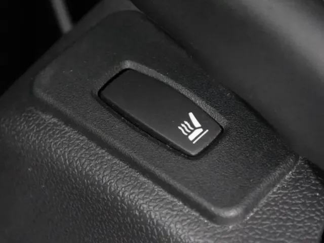 Nissan Almera, III (G15) — фото 12
